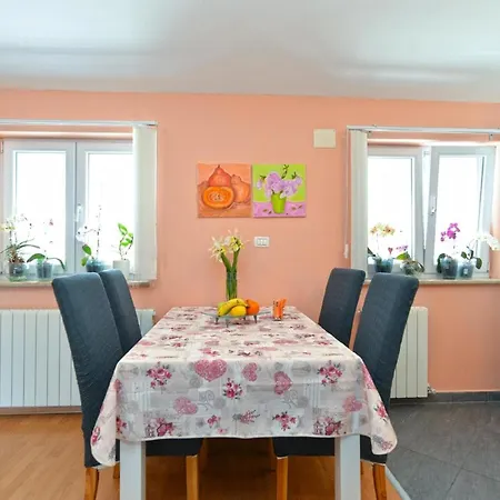 Fuer 4 Personen Ca 60 Qm In Sijana, Istrien Istrische Riviera