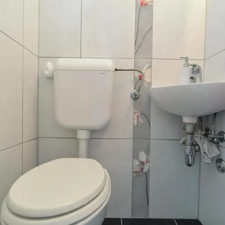 Fuer 4 Personen Ca 60 Qm In Sijana, Istrien Istrische Riviera Apartment *