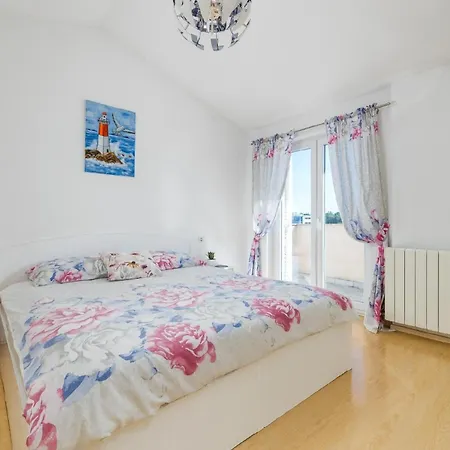 Fuer 4 Personen Ca 60 Qm In Sijana, Istrien Istrische Riviera Lejlighed Pula